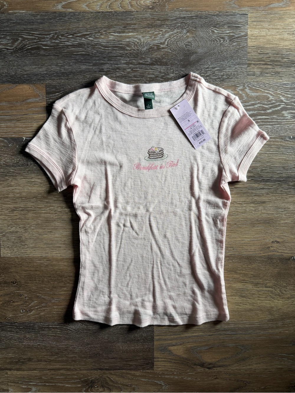 Wild Fable Light Pink Short Sleeve Tee with Pancake Graphic